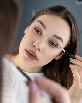 Восстановление и уход за ресницами после наращивания